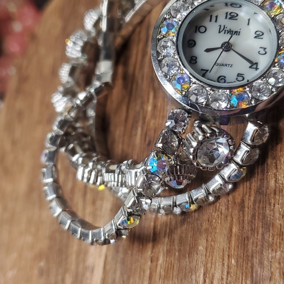 B3210 Vintage Vivani Watch Aurora borealis rhinestone AB Stretch Bracelet - Picture 4 of 4